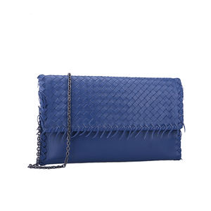 Nuevo Bolso Bandolera de Mimbre Tejido para Mujer, Bolso de Mano al por Mayor, Bolso de Hombro con Borlas a Cuadros Tejidos de Moda - Product Image 2