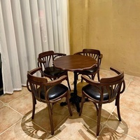 Retro Europäischer Wiener Bugholzstuhl mit Gepolstertem Ledersitz, Robuster Kommerzieller Café-Möbel Esszimmer Hotel Armlehnstuhl aus Holz