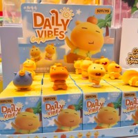 Nueva Caja Sorpresa de la Serie Daily Vibes de Capylulu 100% Oficial, Figuras de Anime de PVC, Adornos de Escritorio Coleccionables