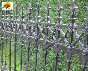 Hàng Rào Nhôm Đúc Trang Trí Thiết Kế Phổ Biến Và Cổng Hàng Rào Trang Trí Cổng Hàng Rào Bằng Gang Đúc - Product Image 3