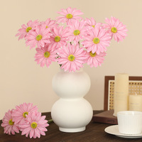 Fleurs artificielles réalistes en gros : Marguerites et Camomilles d'été, Bouquet de marguerites en fausse soie ultra-réalistes pour la décoration intérieure en vrac
