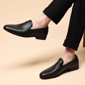 Chaussures Oxford élégantes et décontractées en cuir véritable faites à la main de haute qualité pour le bureau et les occasions spéciales - Product Image 2