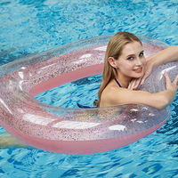 Flotteurs gonflables de piscine de coeur Anneaux de natation Jouets de flotteur de piscine de plage Anneau de natation de plage de paillettes pour la piscine de plage