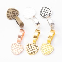 Support de pendentif en forme de cœur croisé en alliage de zinc texturé pour montage de cabochon