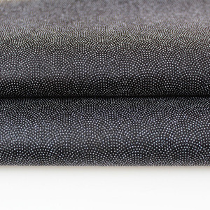 Bán buôn 100% Polyester không dệt interlining Micro Dot nóng chảy may interfacing vải nhiệt ngoại quan interlining - Product Image 5
