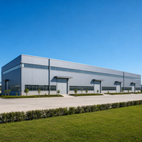 Centre de distribution logistique en acier, entrepôt industriel, bâtiment de stockage préfabriqué en structure métallique, quai de chargement