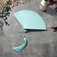 Éventail pliant intemporel de 16 cm, baleines en bambou, cadeau élégant pour les faveurs de mariage et les spectacles de danse