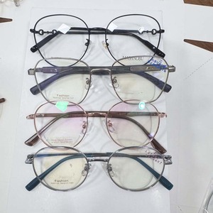 Liquidación <span class=keywords><strong>de</strong></span> existencias: Monturas ópticas metálicas cuadradas retro <span class=keywords><strong>de</strong></span> moda, unisex, para lectura, con envío rápido. - Product Image 6