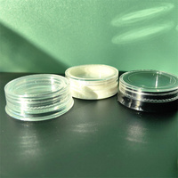 Bocaux de voyage en plastique faits à la main de 10 ml avec couvercles noirs et tamis vides pour épices, poudres, parfums et crème pour les yeux