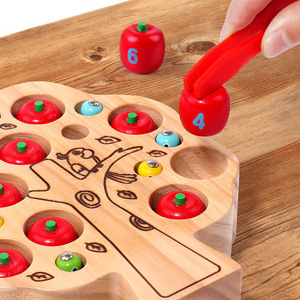 Juguete de Madera de Tren con Pinzas para Atrapar Insectos de Konig Kids, Juguetes Educativos Montessori, Juguetes de Madera, Educación Temprana Montessori - Product Image 2