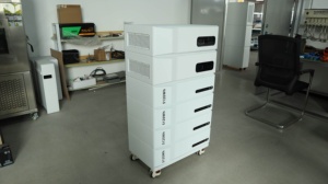 ระบบพลังงานแสงอาทิตย์แบบไฮบริด MPPT ระดับมืออาชีพ 40KW 50KW 60KW พร้อมแบตเตอรี่ลิเธียมไอออน คลื่นไซน์บริสุทธิ์ 10-30KWH ระบบโซลาร์เซลล์แบบปรับแต่งได้สำหรับ En - Product Image 2