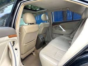 Sedán Clásico Usado: Toyota <span class=keywords><strong>Camry</strong></span> <span class=keywords><strong>2010</strong></span>, 2.4L, Versión de Lujo 240G, Confiabilidad Comprobada, Comodidad Espaciosa, <span class=keywords><strong>Precio</strong></span> de Ganga - Product Image 3