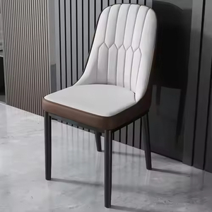 Chaise <span class=keywords><strong>de</strong></span> salle à manger tuftée <span class=keywords><strong>de</strong></span> style contemporain pour la maison Bords clairs pour divers styles d'intérieur Meubles <span class=keywords><strong>de</strong></span> décoration intérieure - Product Image 1