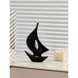 Adorno de velero moderno, decoración de cerámica para sala de estar, oficina, hogar, regalo, decoración navideña, forma irregular J123 - Product Image 3