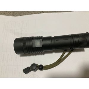 Lampe torche rechargeable XHP70 COB 5000mAh LED avec lumière rouge, zoom et fonction tactique - Product Image 1
