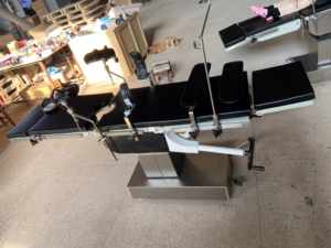 โต๊ะผ่าตัดอเนกประสงค์อุปกรณ์ทางการแพทย์ทำจากเหล็กและโลหะ - Product Image 4