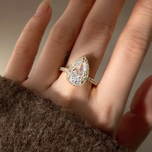Bague de fiançailles en zircone cubique en forme de poire pour femme, vente en gros de bijoux de mode - Product Image 4