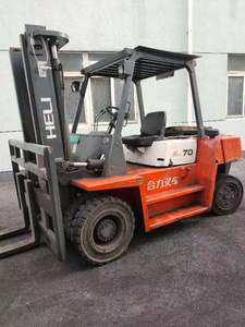 Chariots élévateurs d'occasion heli 5-7T Chariots élévateurs diesel Chariots élévateurs tout terrain Machines de terrassement machines de construction d'occasion - Product Image 5