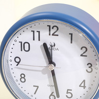 Jam Alarm kecil senyap, cocok untuk siswa, anak-anak, meja, samping tempat tidur, penggunaan kantor, jam meja minimalis.