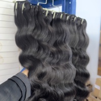 Cheveux humains de haute qualité avec cuticules alignées pour éviter les nœuds, mèches lisses 100 % non traitées pour anniversaire