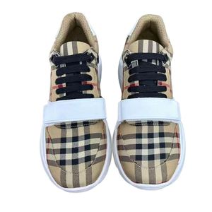 Zapatos de Diseño de Lujo para Caminar - Zapatillas Clásicas de Lona de Alta Calidad - Zapatos Casuales de Suela Gruesa a la Moda - Product Image 1