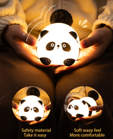 Veilleuse Panda Mignonne en Plastique, Lampe LED Tactile Douce pour Enfants, Contrôle Intelligent par Capteur, Intensité Réglable, Faisceau à 360°, Décoration pour Salon et Chambre d'Enfant