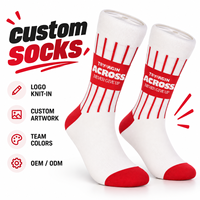 Chaussettes mi-mollet rayées blanches et rouges personnalisées, chaussettes tricotées avec logo, chaussettes personnalisées avec motifs artistiques et couleurs d'équipe, OEM ODM disponibles