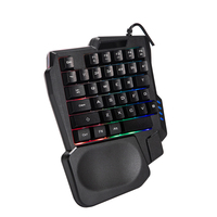 Clavier de jeu ergonomique OEM à 35 touches avec rétroéclairage LED arc-en-ciel, clavier de jeu USB filaire à une main avec repose-poignets pour téléphone et tablette