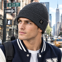 Bonnet en tricot côtelé avec patch brodé lettre R, revers pliable, coupe-vent, chaud, pour l'hiver, usage quotidien en extérieur, casquette tricotée, logo personnalisé