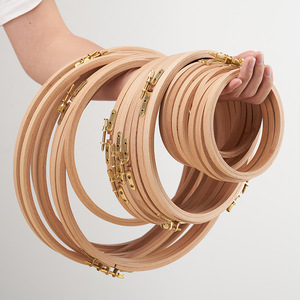 Nhà Máy Chất Lượng Cao Biểu Tượng Tùy Chỉnh Sồi Gỗ Vàng Mini Mighty Thêu Hoops Và Khung 8 Inch Từ Thêu Hoops - Product Image 3