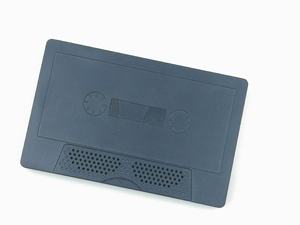 Altoparlante Mgitec Retro Cassette V5.0 con design personalizzati, microfono integrato e batteria da 200-500mAh - Product Image 6