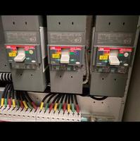 Kabinet Distribusi AC 250A Kontrol Tegangan Rendah ABBB