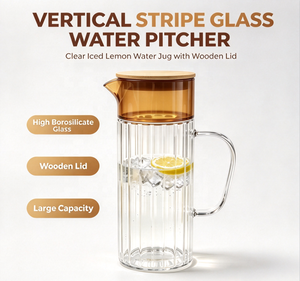 Caraffa per Acqua in Vetro Borosilicato a Righe Verticali, Brocca per Acqua di Grande Capacità con Coperchio in Legno e Top Ambrato per Succhi Freddi e <span class=keywords><strong>Limonata</strong></span> - Product Image 1