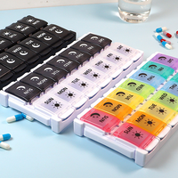 Prix d'usine – Boîte à pilules hebdomadaire en PP à 14 compartiments (AM/PM) – Organisateur de médicaments avec diverses spécifications pour le rangement des pilules