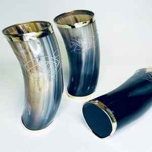 Mug en corne gravé sur mesure au design unique pour un cadeau personnalisé et une occasion spéciale, disponible à un prix compétitif - Product Image 5