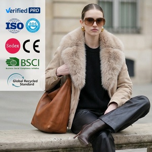 Giacca Corta in Camoscio <span class=keywords><strong>Beige</strong></span> Stile Francese con Collo Oversize in <span class=keywords><strong>Pelliccia</strong></span> Sintetica, Calda per l'Inverno, Bomber in Camoscio <span class=keywords><strong>Beige</strong></span>, <span class=keywords><strong>Cappotto</strong></span> in <span class=keywords><strong>Pelliccia</strong></span> da Donna - Product Image 2