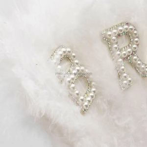 Éventail de Mariée Vintage avec Perles et Plumes, Pliant, pour Mariage et Enterrement de Vie de Jeune Fille - Product Image 2