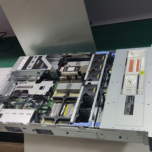 Serveur rack 2U haute capacité AMD EPYC 9224 16SFF 64 Go RDIMM H965i 2*2400w en stock PowerEdge AMD Server R7625 - Product Image 6