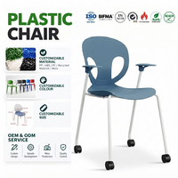 Chaise d'école ergonomique en PP GF empilable, siège en plastique pour salle de classe avec accoudoirs et roulettes pour bureau, hôpital, appartement