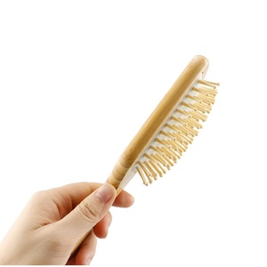 100% <span class=keywords><strong>di</strong></span> Bambù Puro Detangle <span class=keywords><strong>Spazzola</strong></span> <span class=keywords><strong>di</strong></span> <span class=keywords><strong>Capelli</strong></span> <span class=keywords><strong>Naturale</strong></span> <span class=keywords><strong>di</strong></span> <span class=keywords><strong>Legno</strong></span> Pin Paddle Massaggio con <span class=keywords><strong>Spazzola</strong></span> <span class=keywords><strong>Spazzola</strong></span> <span class=keywords><strong>per</strong></span> <span class=keywords><strong>Capelli</strong></span> Cuscino - Product Image 5