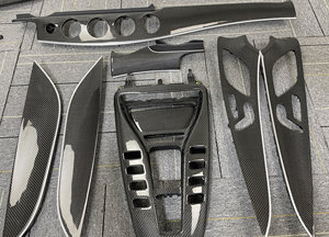 Para Mercedes-Benz GT50 GT53 GT63 de Cuatro Puertas, Consola Central Interior de Fibra de Carbono Genuina, Panel de Instrumentos, Perilla de la Manija de la Puerta - Product Image 1