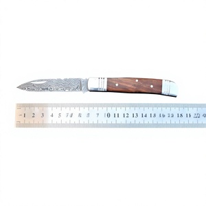 Couteau pliant artisanal en acier Damas avec manche en bois d'ébène, dureté 58-60HRC, pour les détaillants - Couteaux Rajput - Product Image 2