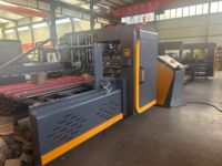 Machine automatique de fabrication de boîtes en carton / Machine à carton / Machine de pliage et de collage de boîtes en carton ondulé pour la fabrication de boîtes en carton