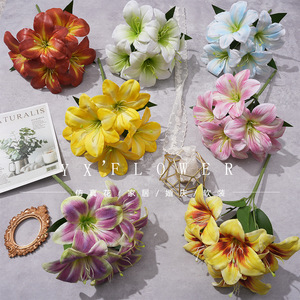 Yixuan Ramo de Flores Artificiales de Lirio de la Noche de 5 Cabezas, Decoración de Boda, Hecho a Mano, Decoración del Hogar - Product Image 1