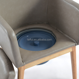 Chaise de toilette médicale pour personnes âgées avec seau amovible - Product Image 3