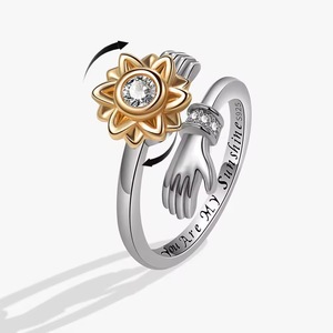 Venta al por mayor joyería fina estilo <span class=keywords><strong>bosque</strong></span> 925 plata esterlina girasol girado chapado en oro manos abrazando anillos ajustables para mujeres - Product Image 6