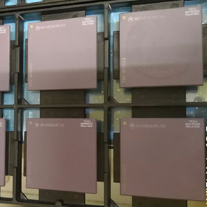 ชิปใหม่แท้ ไอซี วงจรรวม ไมโครคอนโทรลเลอร์ MC68060RC50 PGA206 ซีรีส์มาตรฐาน ชิ้นส่วน SMD ผลิต - Product Image 1