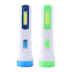 Lampe de poche torche <span class=keywords><strong>solaire</strong></span> Cob LED 2388S avec lumière latérale ABS étanche Mini USB charge Logo personnalisé <span class=keywords><strong>200</strong></span> <span class=keywords><strong>Lumens</strong></span> certifié ROHS - Product Image 4