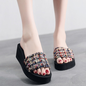 Sandales d'extérieur pour femmes, tendance et polyvalentes, à semelles épaisses, talons compensés, design color-block, respirantes et légères - Product Image 5