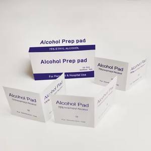 Vente en gros 100 tampons de préparation d'éthanol/<span class=keywords><strong>alcool</strong></span> éthylique personnalisés boîte de 75% pièces lingettes désinfectantes pour les mains en <span class=keywords><strong>alcool</strong></span> <span class=keywords><strong>isopropylique</strong></span> médical Logo personnalisé - Product Image 1